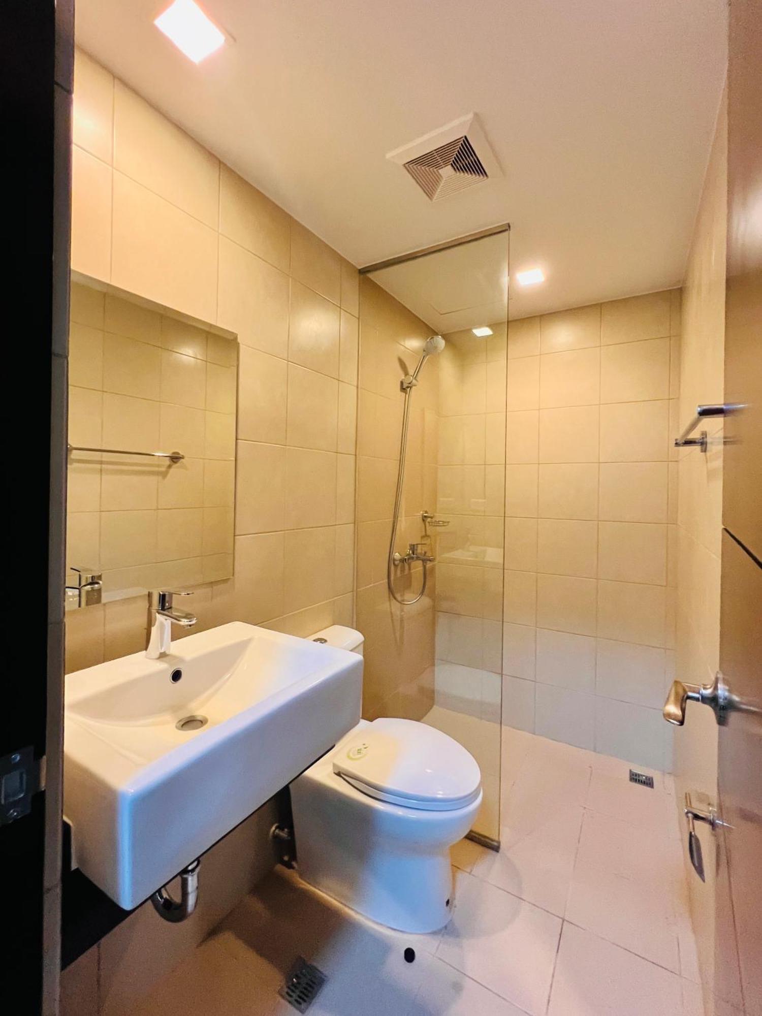 4 Majestic View Apartment Iloilo City Exterior photo